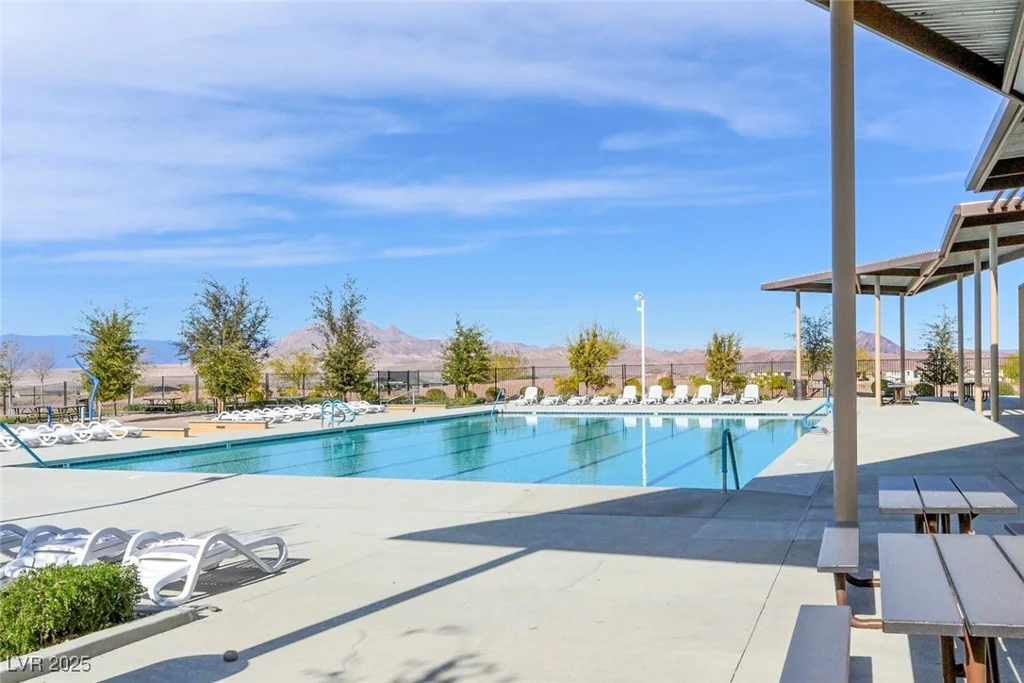 625 Honesty, Henderson, NV 89011