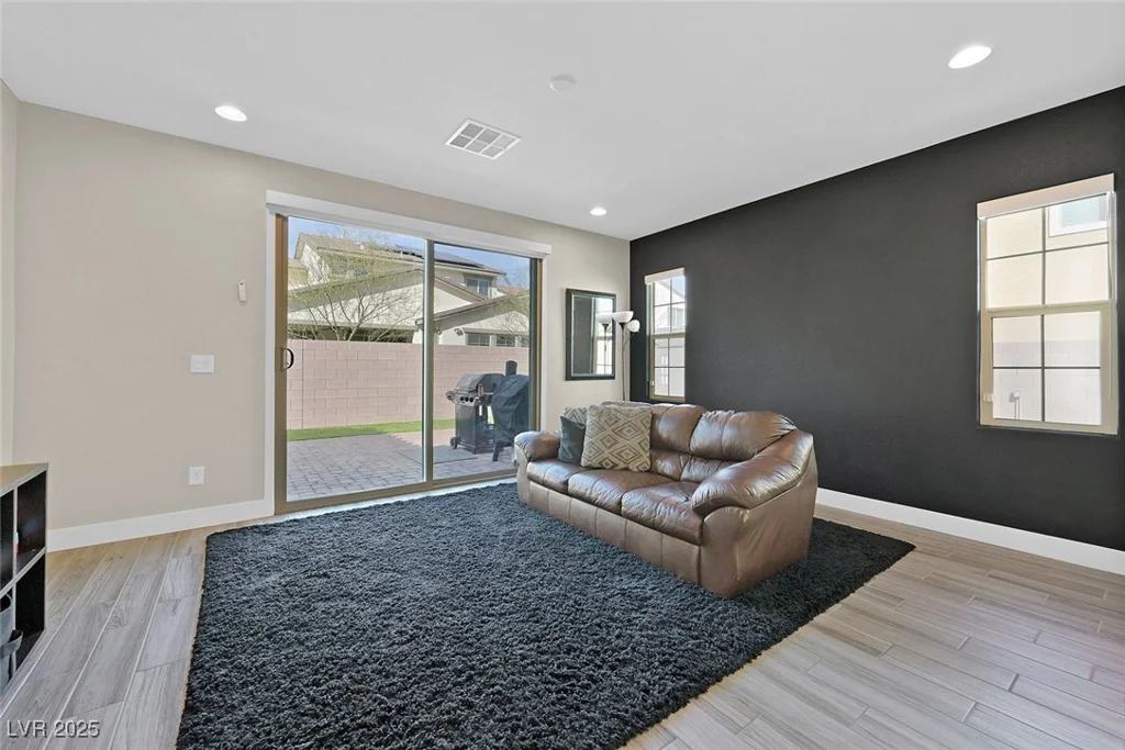 625 Honesty, Henderson, NV 89011