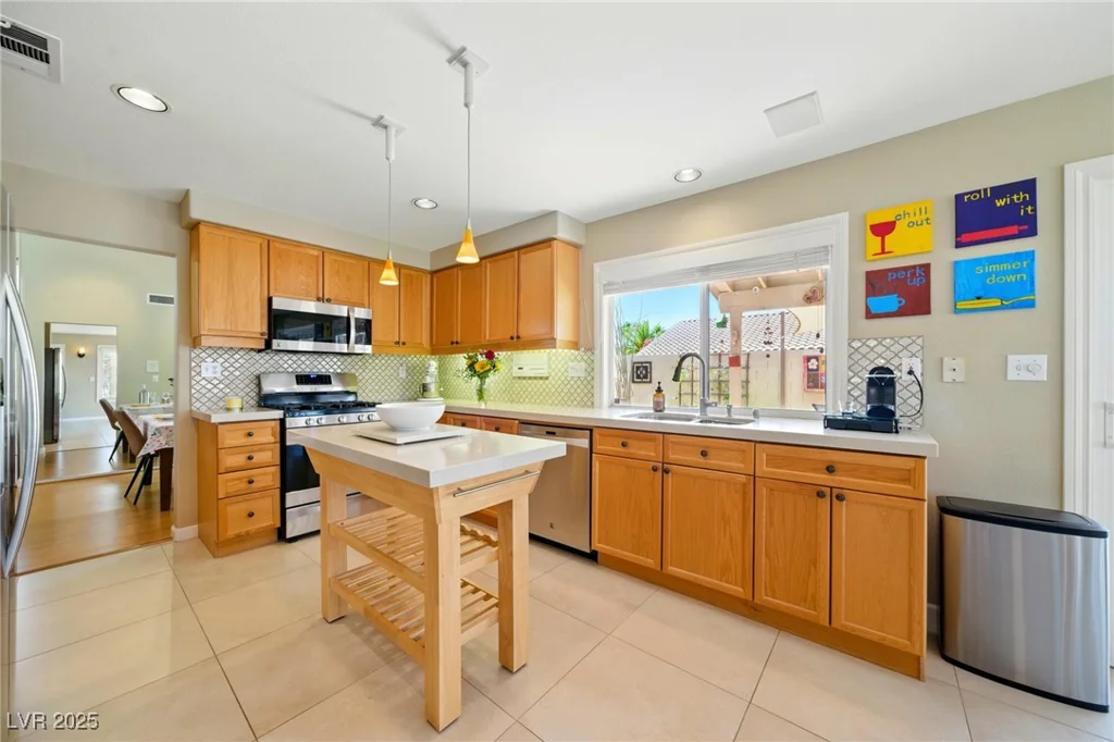 419 Alonzo, Las Vegas, NV 89123
