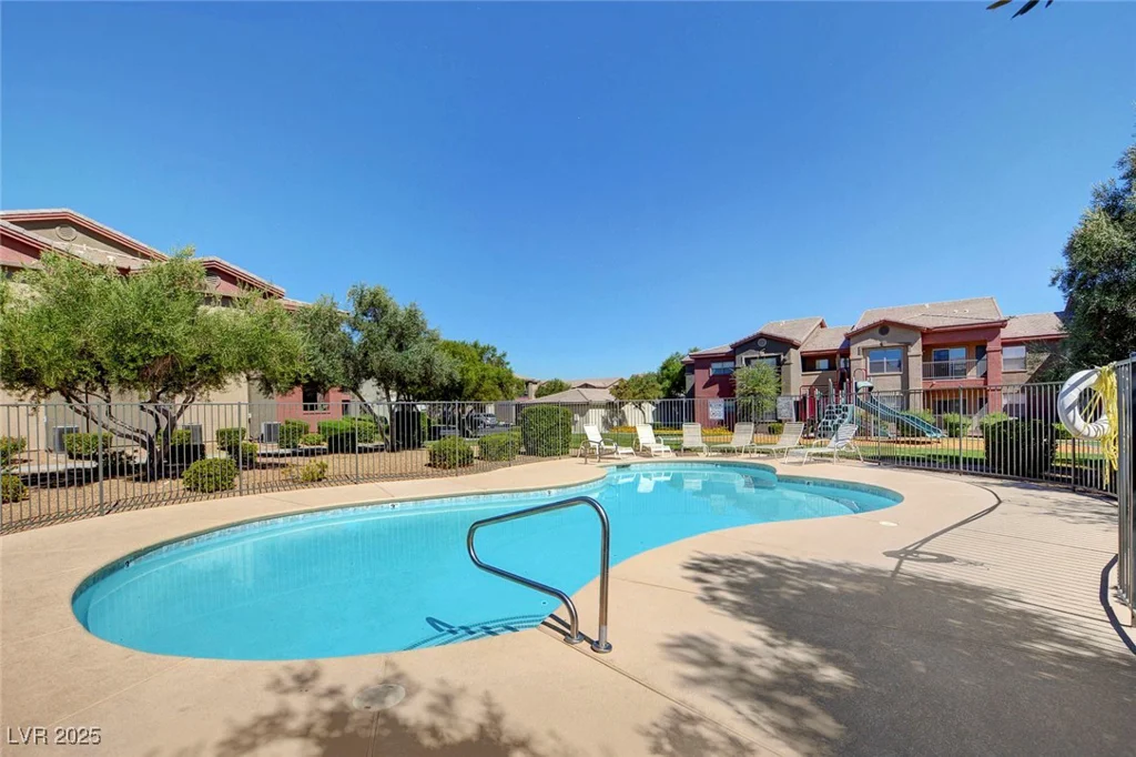 8000 Badura, Las Vegas, NV 89113