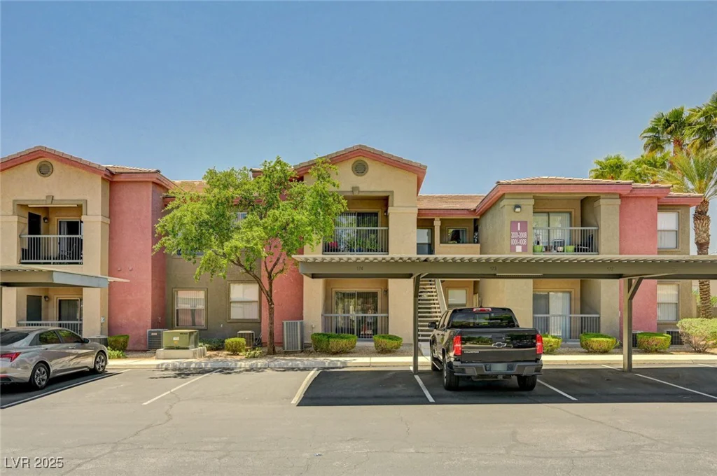 8000 Badura, Las Vegas, NV 89113
