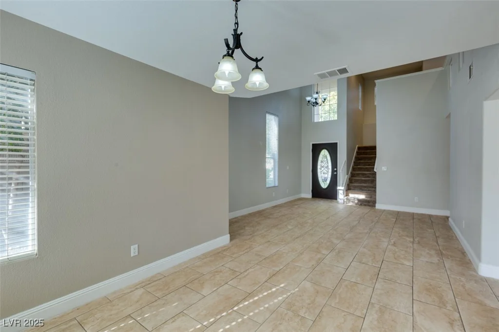 1917 Badger Canyon, North Las Vegas, NV 89031
