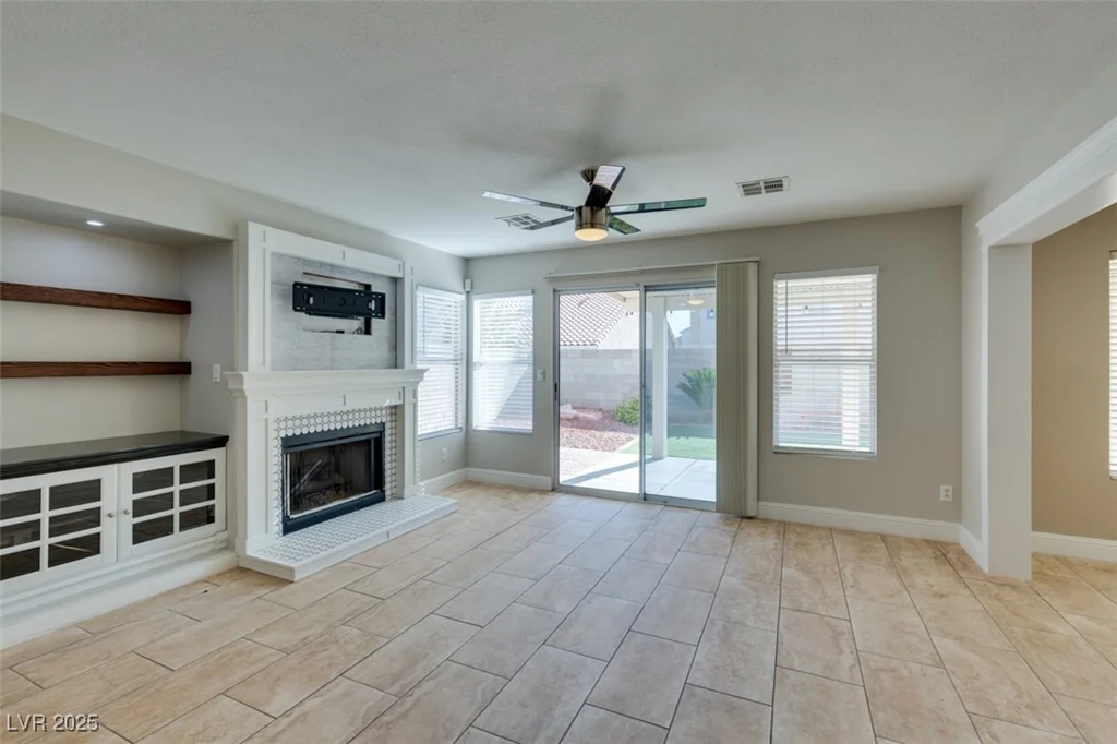 1917 Badger Canyon, North Las Vegas, NV 89031