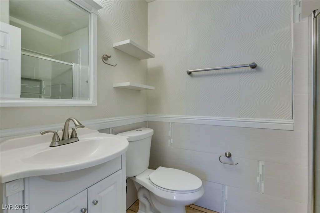 1917 Badger Canyon, North Las Vegas, NV 89031