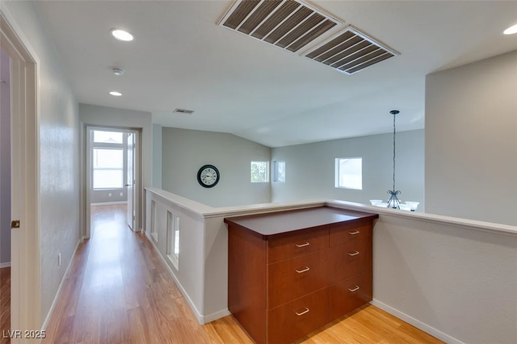 1917 Badger Canyon, North Las Vegas, NV 89031