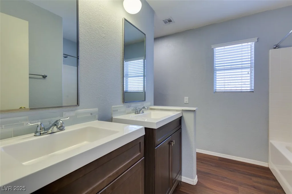 1917 Badger Canyon, North Las Vegas, NV 89031