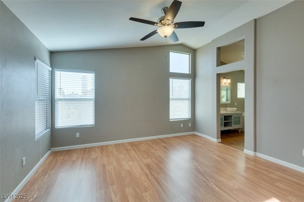 1917 Badger Canyon, North Las Vegas, NV 89031