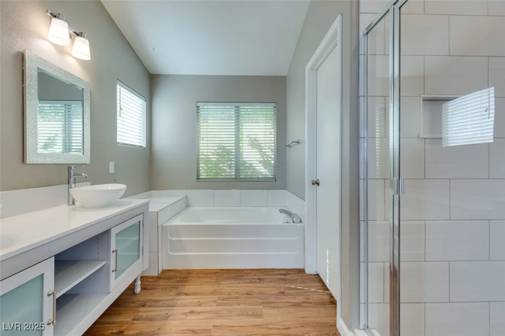 1917 Badger Canyon, North Las Vegas, NV 89031
