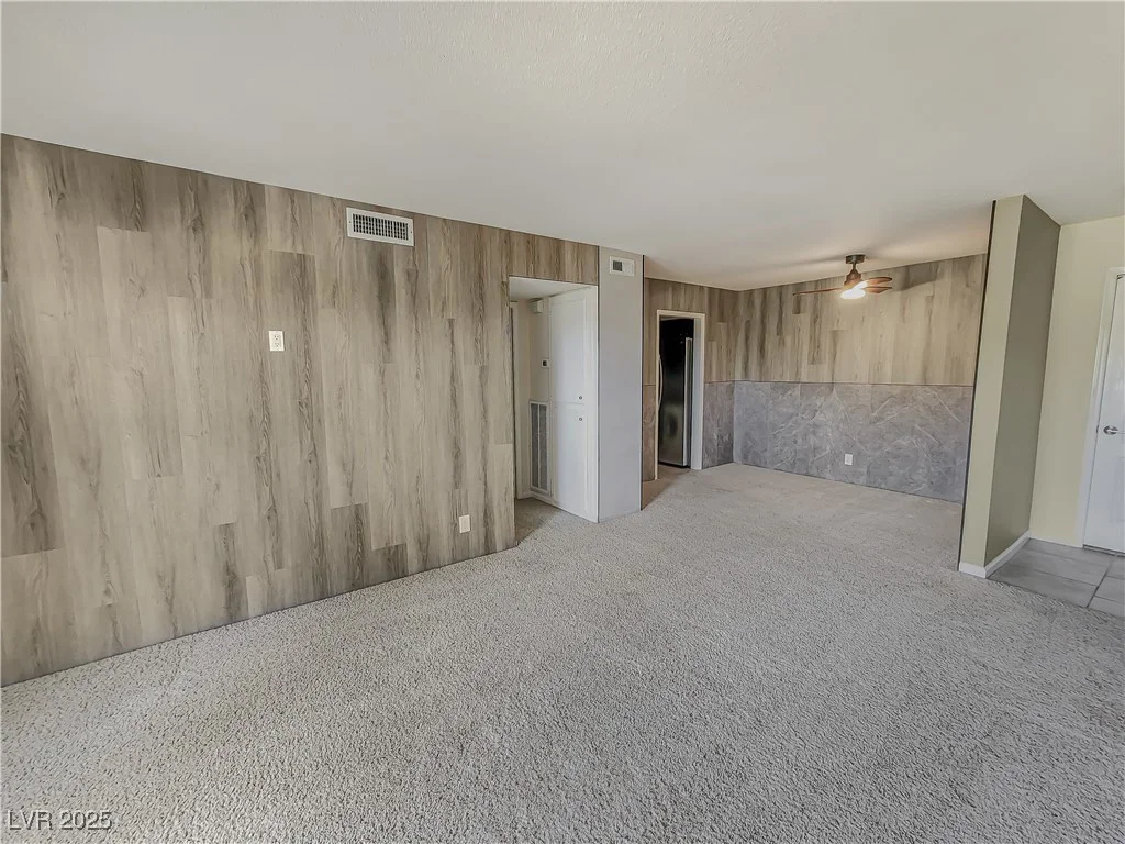 2867 Geary, Las Vegas, NV 89109