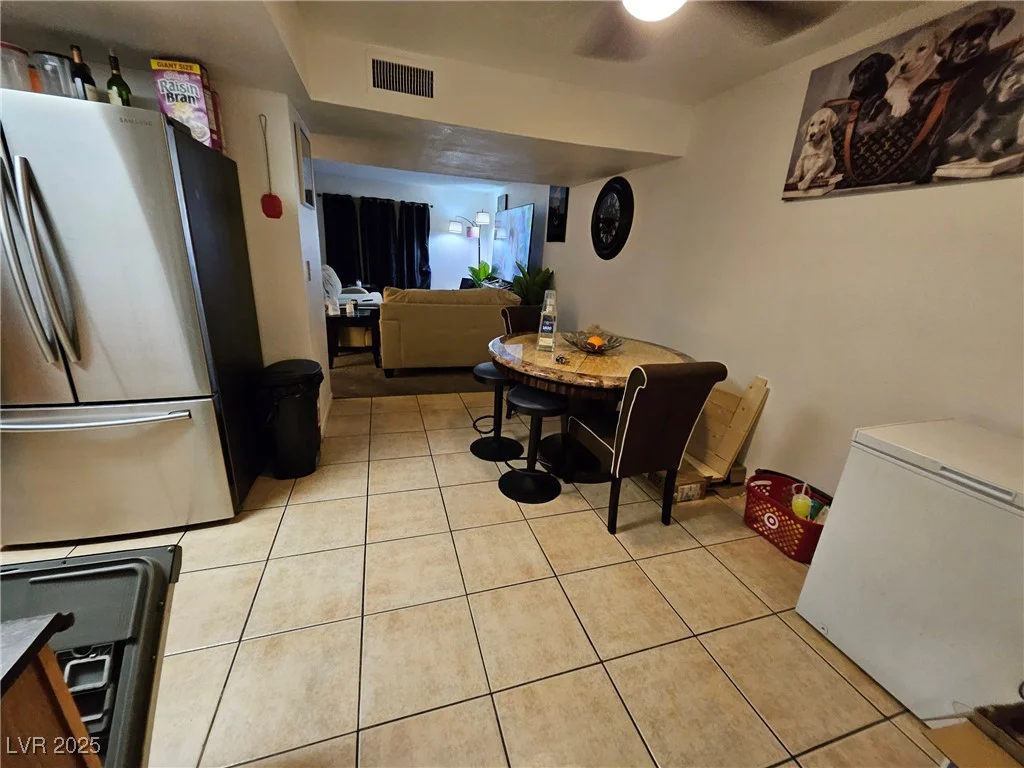 2200 Comet, North Las Vegas, NV 89030