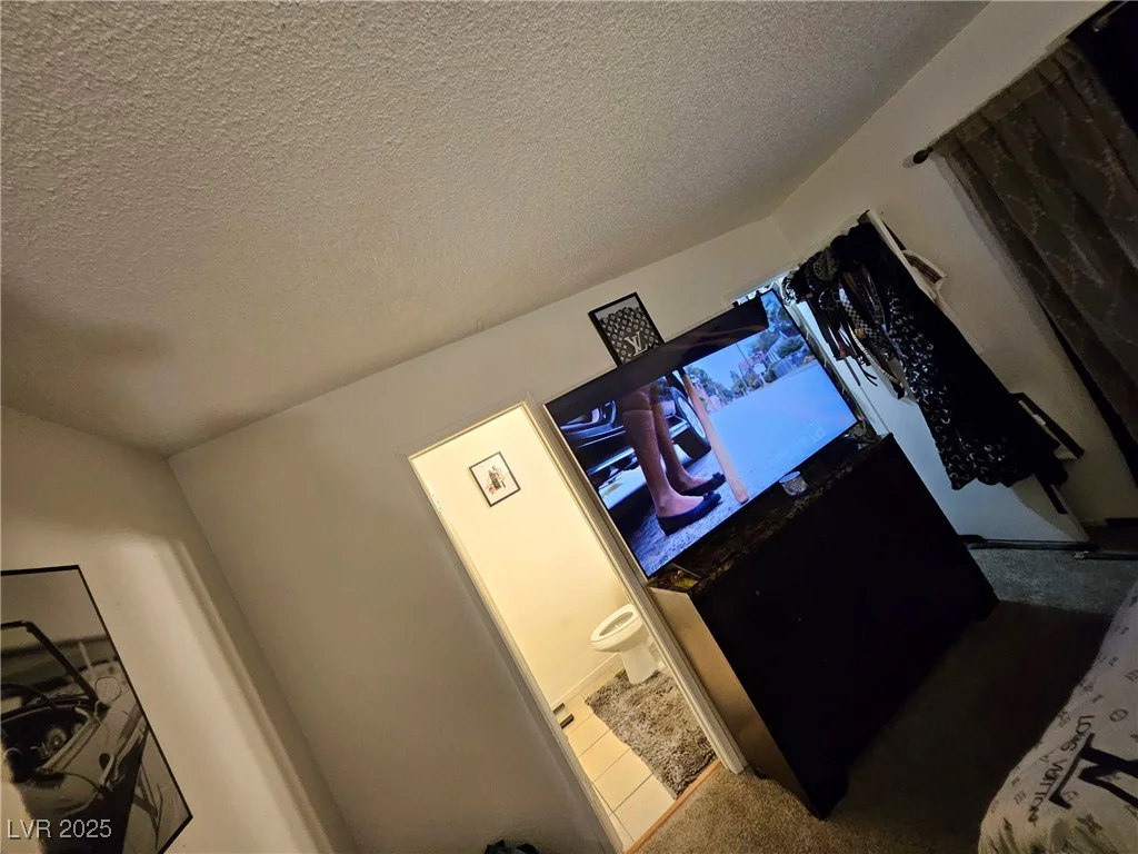 2200 Comet, North Las Vegas, NV 89030
