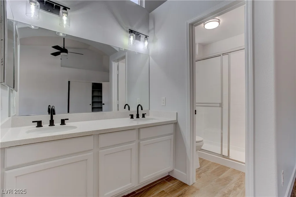 887 Cozy Valley, Henderson, NV 89015