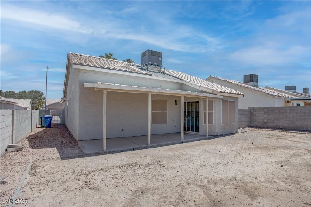 887 Cozy Valley, Henderson, NV 89015