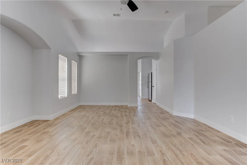 887 Cozy Valley, Henderson, NV 89015