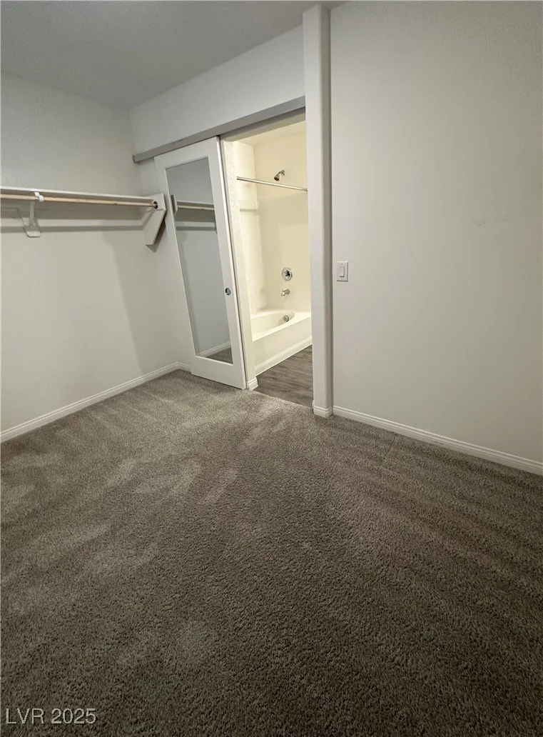 12170 Midnight Pine, Las Vegas, NV 89183