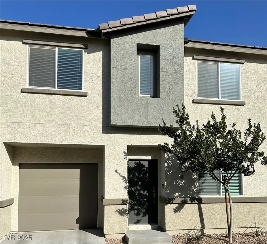 12170 Midnight Pine, Las Vegas, NV 89183