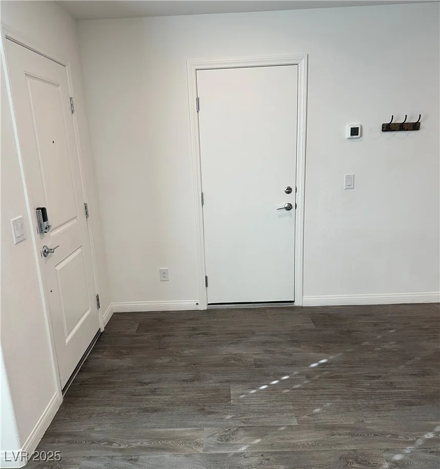 12170 Midnight Pine, Las Vegas, NV 89183