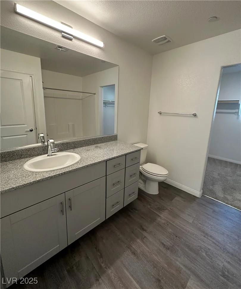 12170 Midnight Pine, Las Vegas, NV 89183