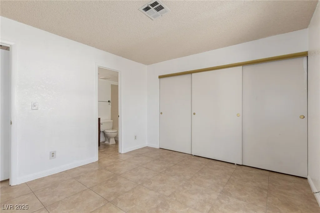 1017 Falconhead, Las Vegas, NV 89128