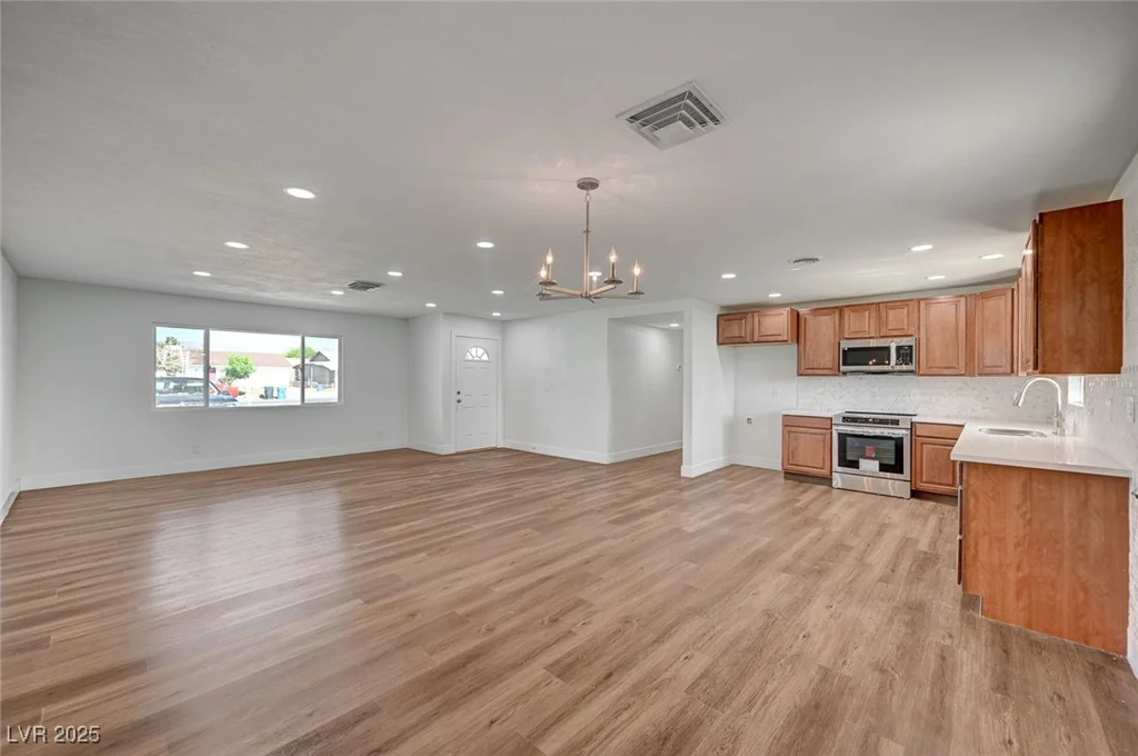 929 Center, Henderson, NV 89015