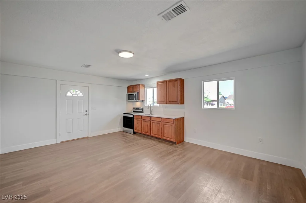 929 Center, Henderson, NV 89015