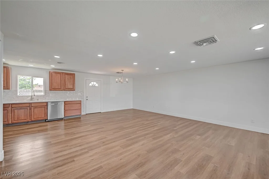 929 Center, Henderson, NV 89015
