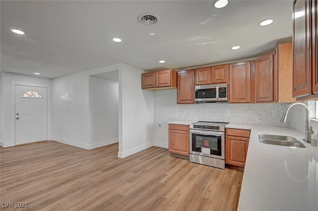 929 Center, Henderson, NV 89015
