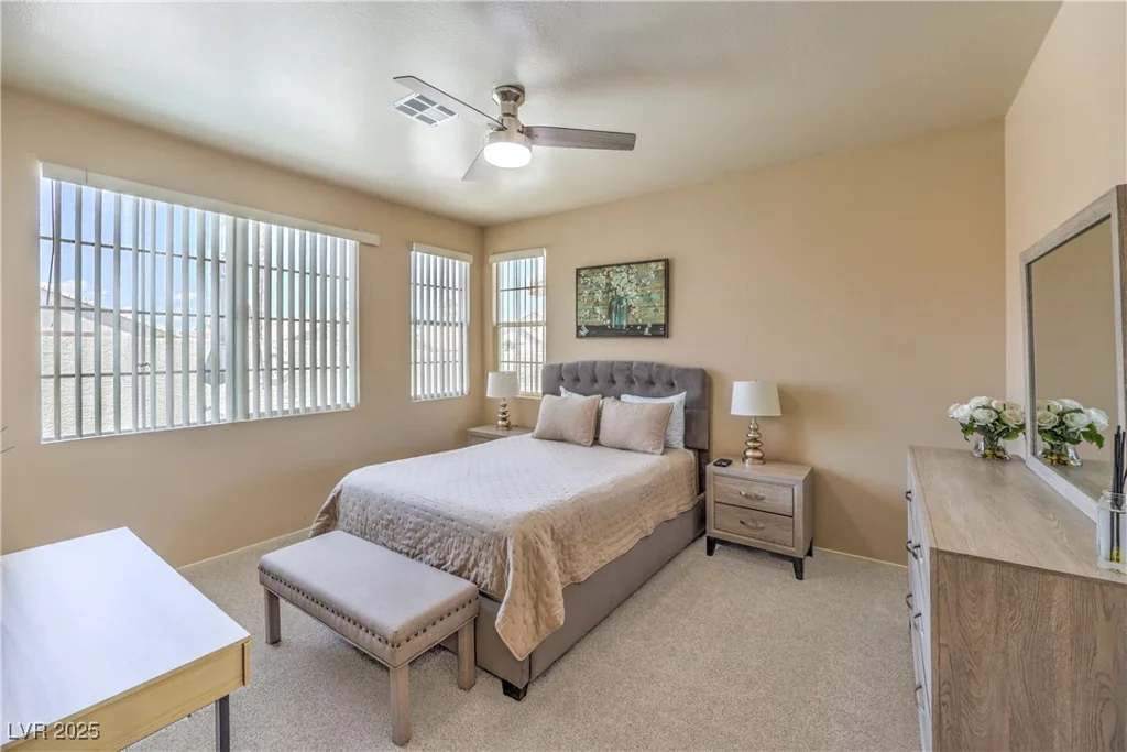 344 Golden Shore, Las Vegas, NV 89123