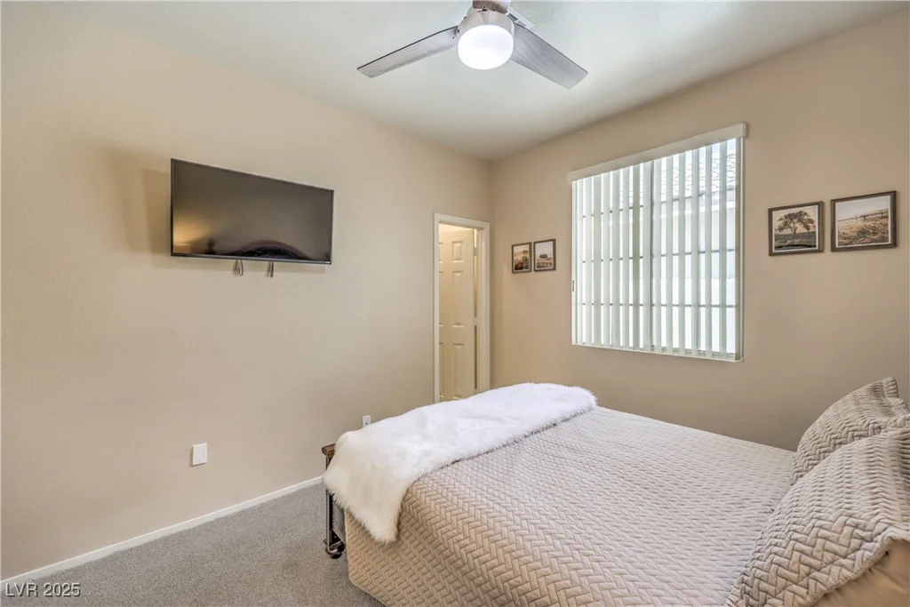 344 Golden Shore, Las Vegas, NV 89123