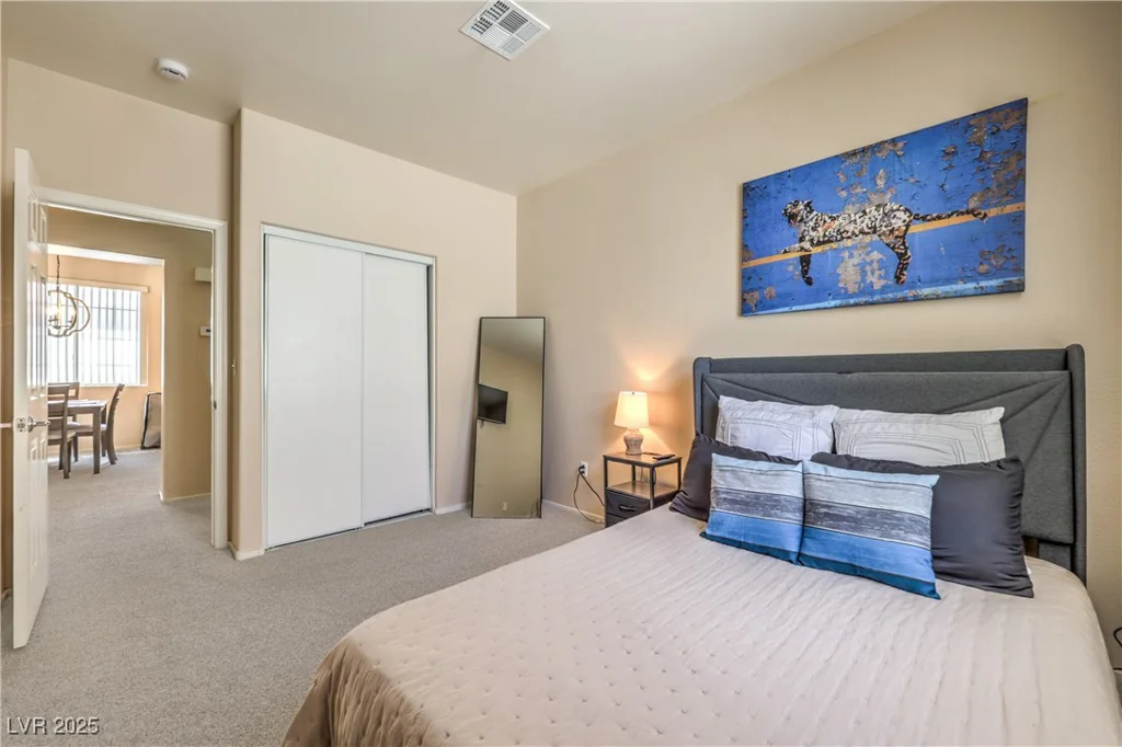 344 Golden Shore, Las Vegas, NV 89123