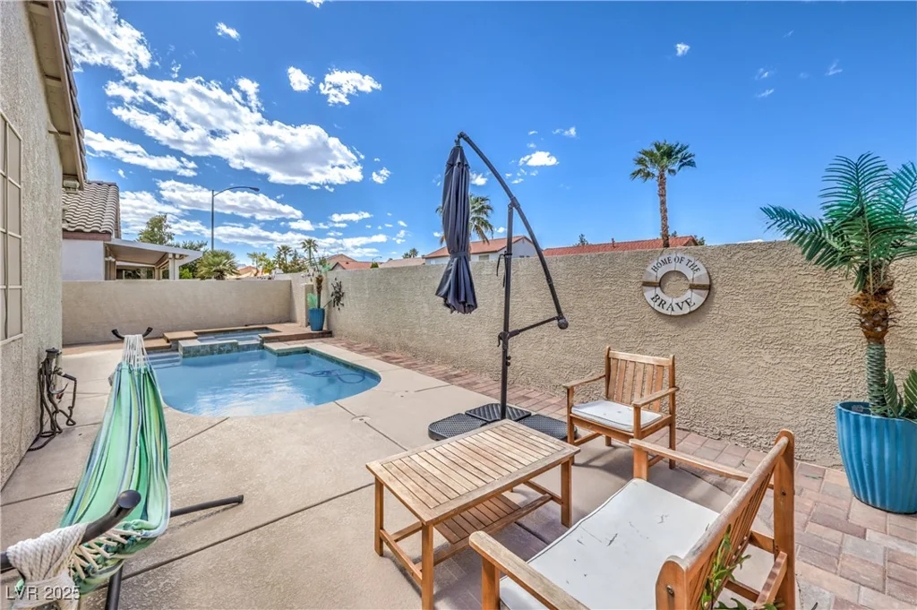 344 Golden Shore, Las Vegas, NV 89123