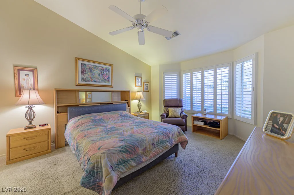 2437 Desert Butte, Las Vegas, NV 89134