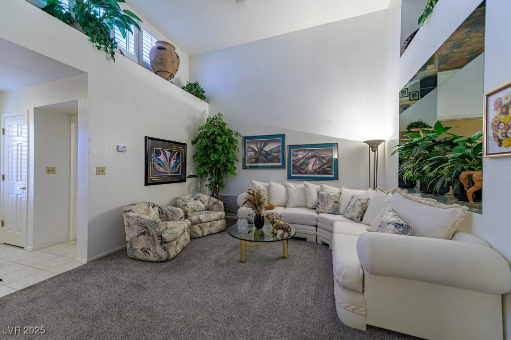 2437 Desert Butte, Las Vegas, NV 89134