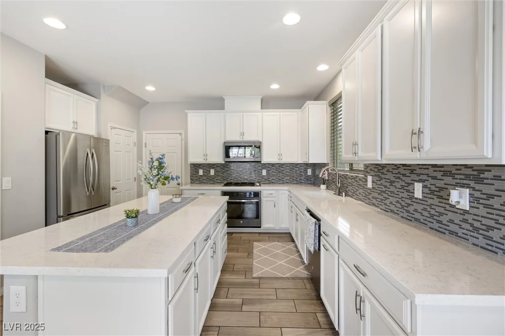 6783 Pleasant Flower, Las Vegas, NV 89149