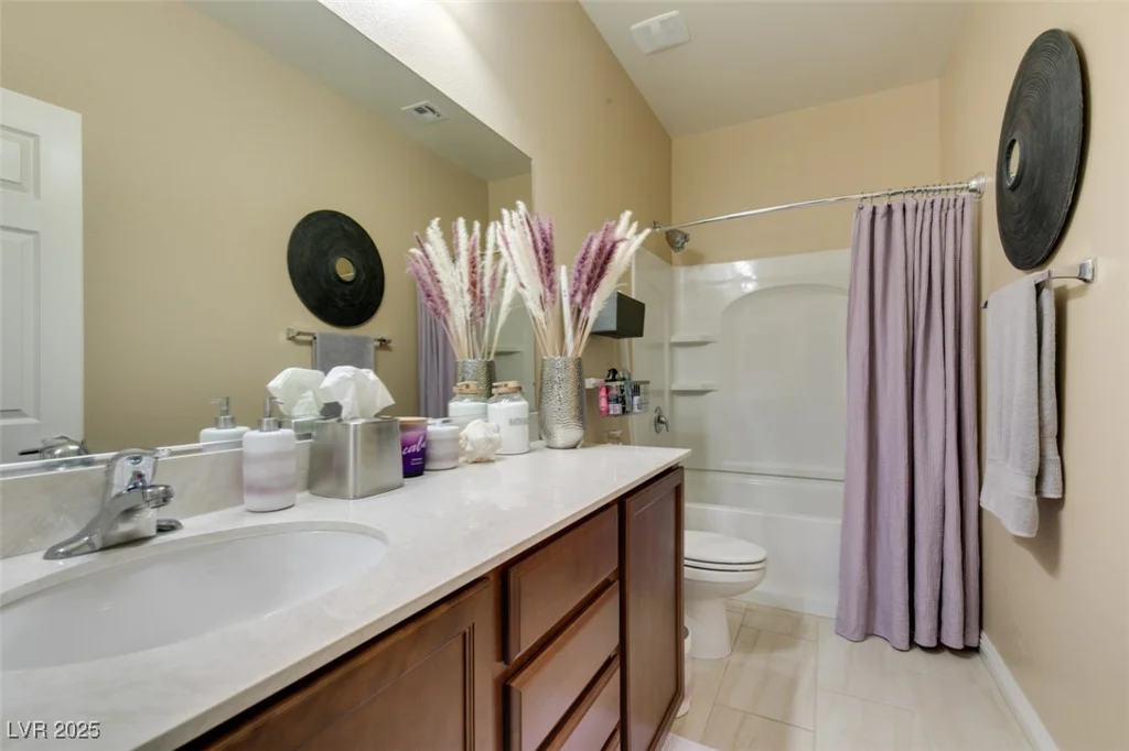 124 Strone, Henderson, NV 89012