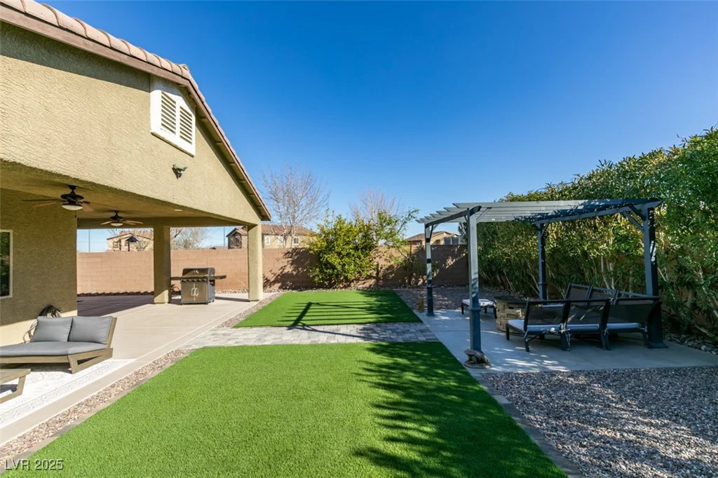 124 Strone, Henderson, NV 89012