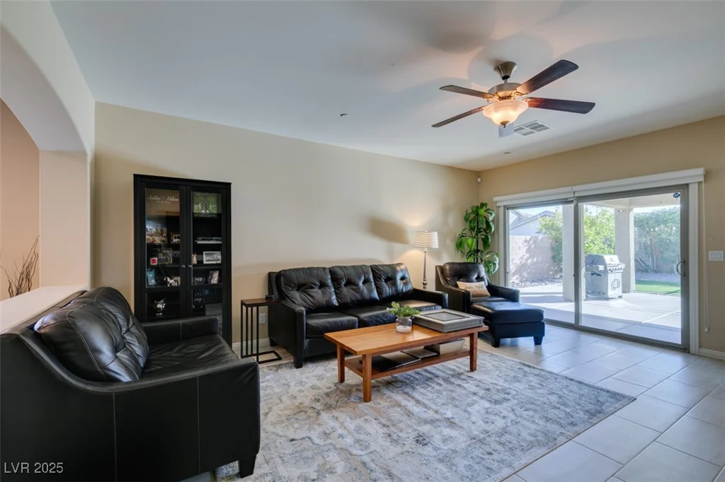 124 Strone, Henderson, NV 89012