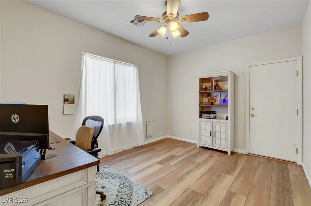 2687 Ivoryhill, Las Vegas, NV 89135