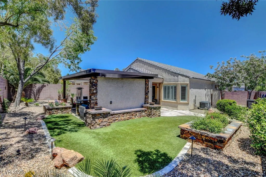 2687 Ivoryhill, Las Vegas, NV 89135