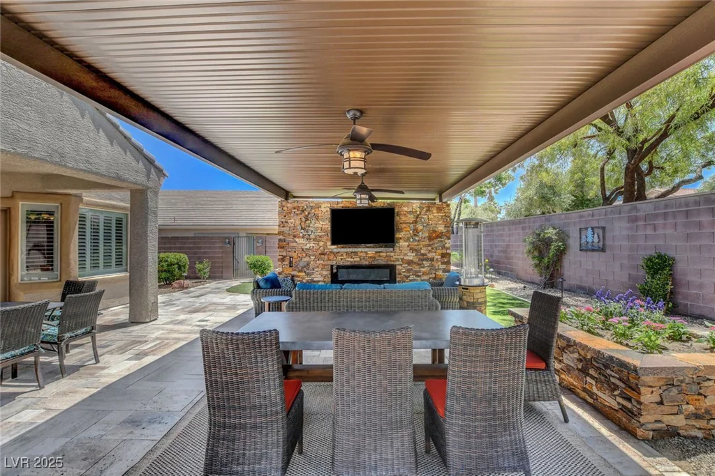 2687 Ivoryhill, Las Vegas, NV 89135