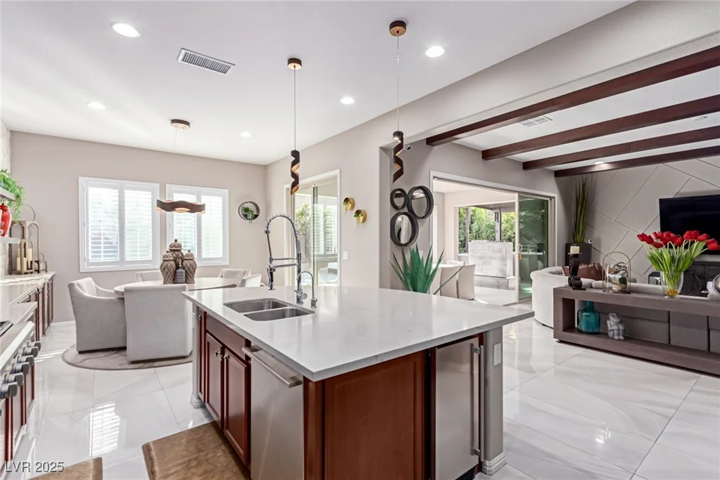 3929 Reyes, Las Vegas, NV 89141