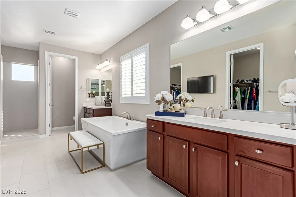 3929 Reyes, Las Vegas, NV 89141