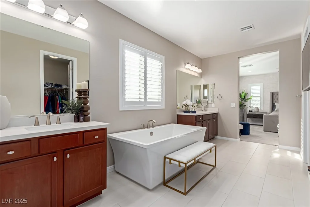 3929 Reyes, Las Vegas, NV 89141