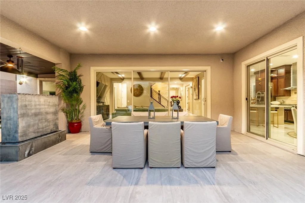 3929 Reyes, Las Vegas, NV 89141