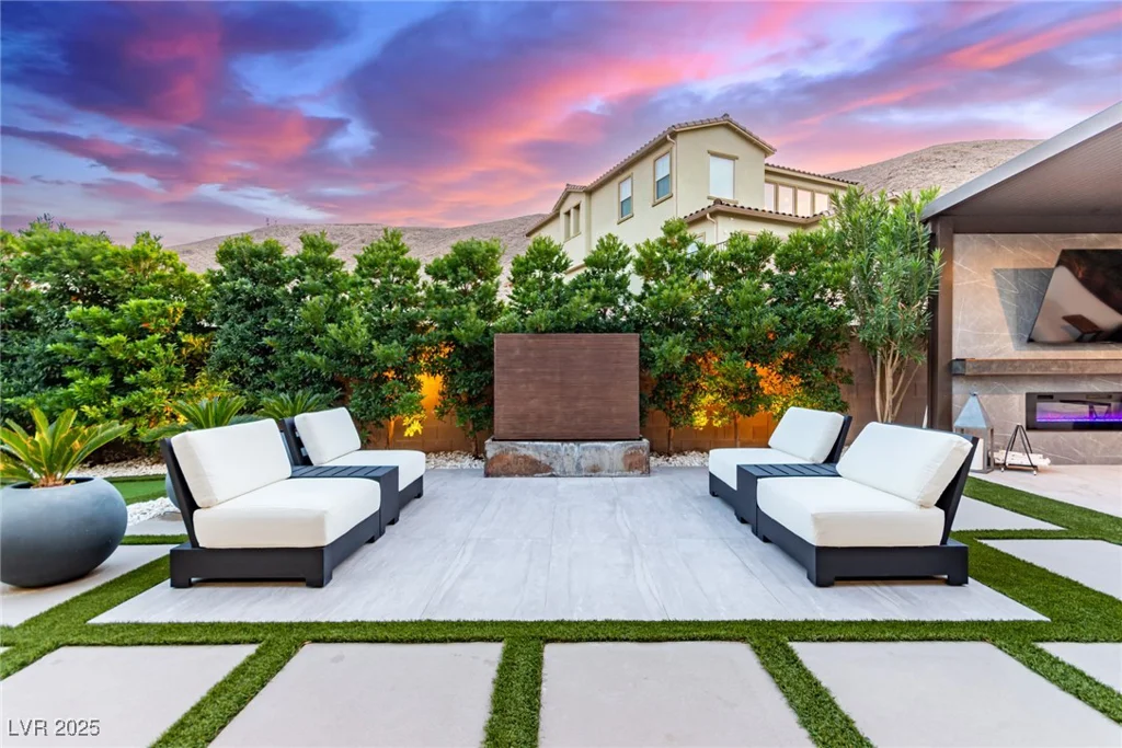 3929 Reyes, Las Vegas, NV 89141