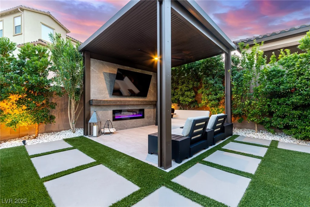 3929 Reyes, Las Vegas, NV 89141