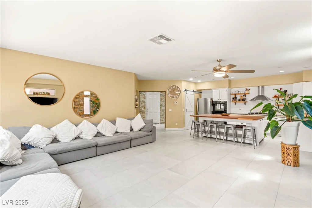 11764 Golden Moments, Las Vegas, NV 89138