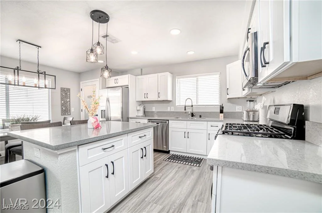 1512 Bellglen, Las Vegas, NV 89128