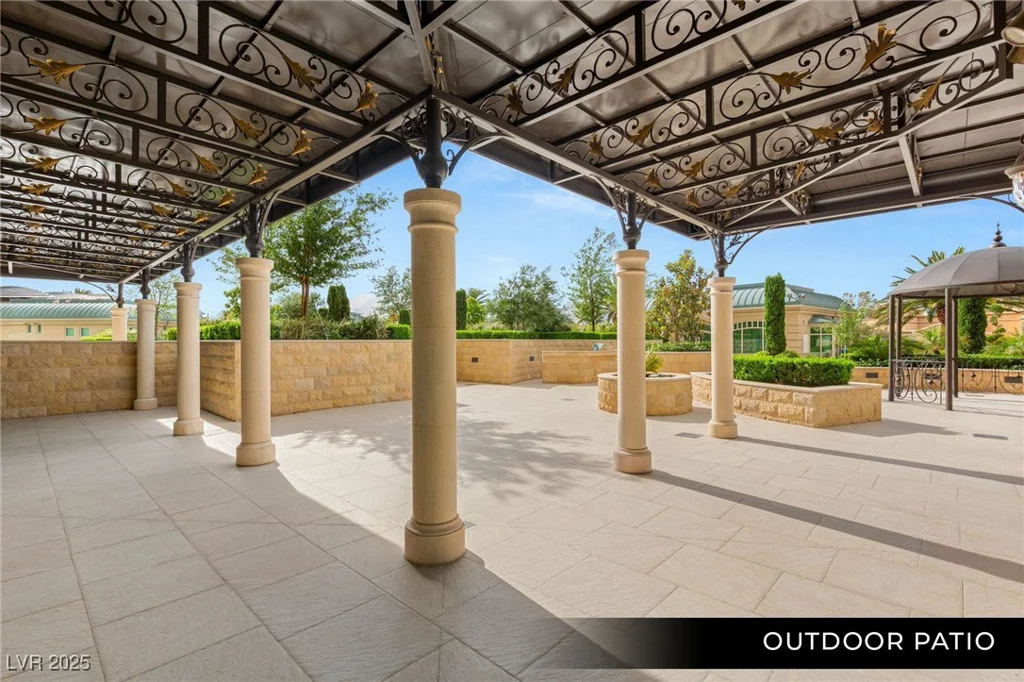 9101 Alta, Las Vegas, NV 89145