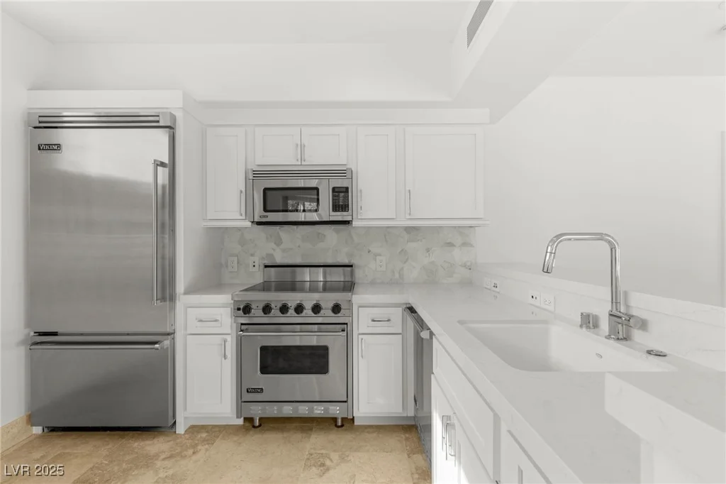 9101 Alta, Las Vegas, NV 89145